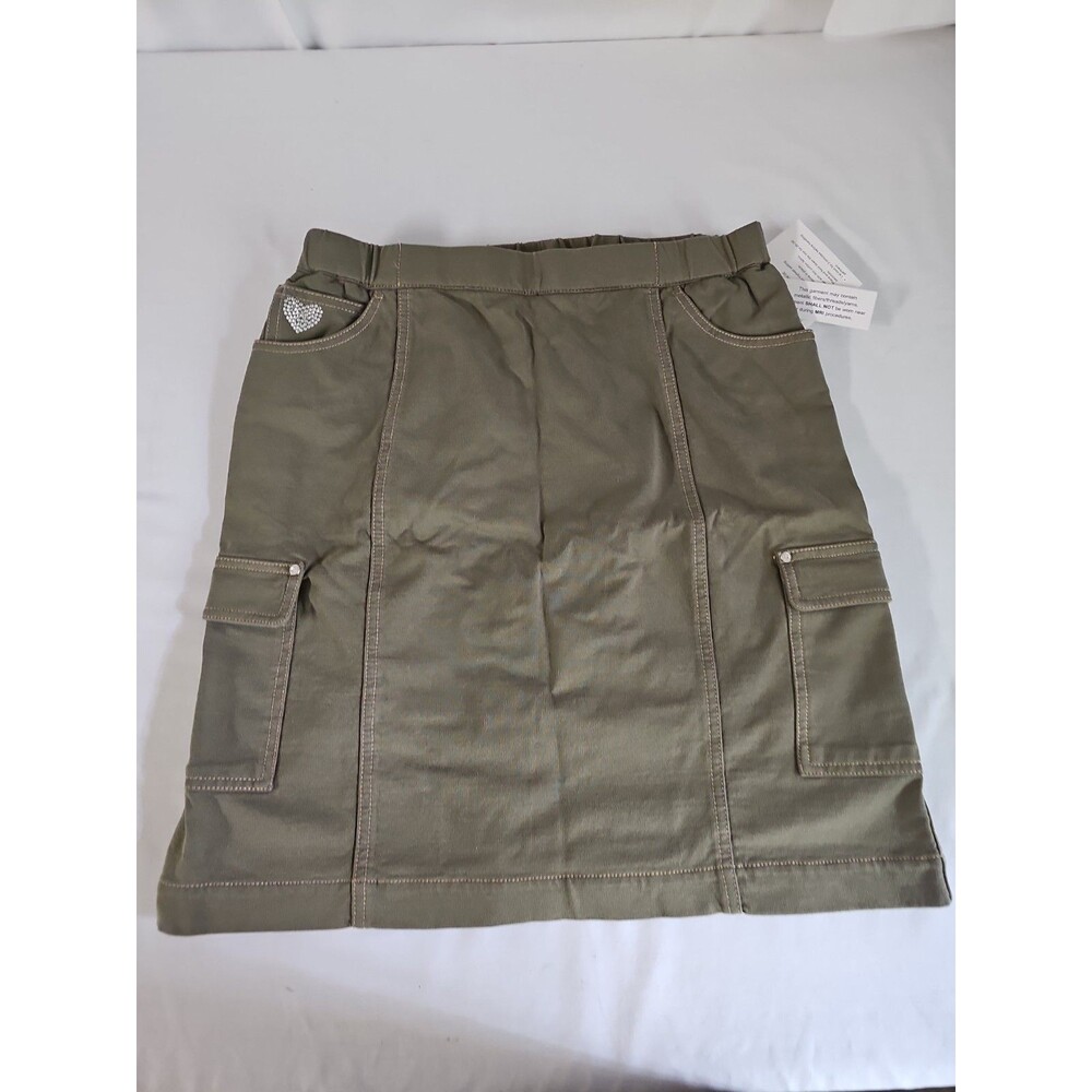 NWT Dream Jeannes by Quacker Factory Olive Cargo Skirt Rhinestone Heart Size M